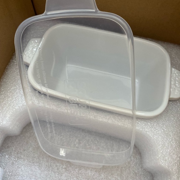 Souper Cube rectangular ceramic dish and lid - Picture 5 of 10